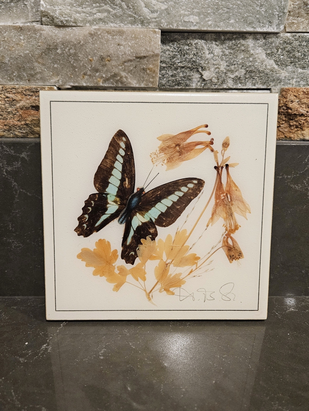 Henni Original hand-made botanical Wall Art